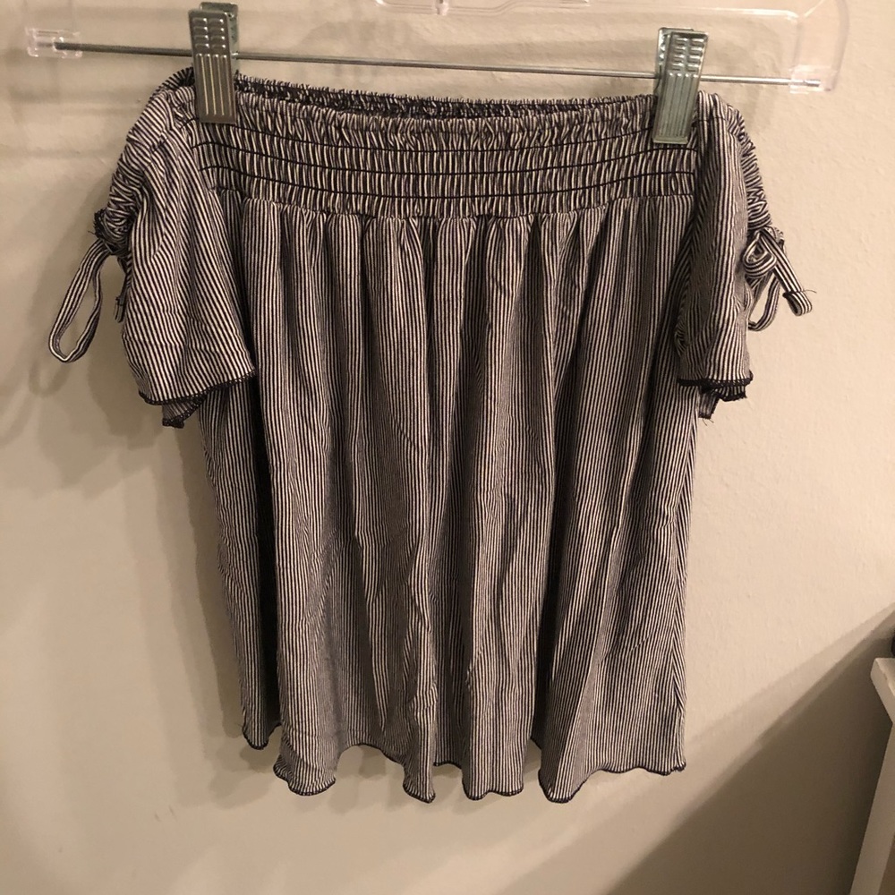 American Eagle blouse